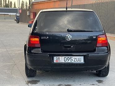 гольф карт: Volkswagen Golf: 2003 г., 1.6 л, Механика, Бензин, Хэтчбэк — 5
