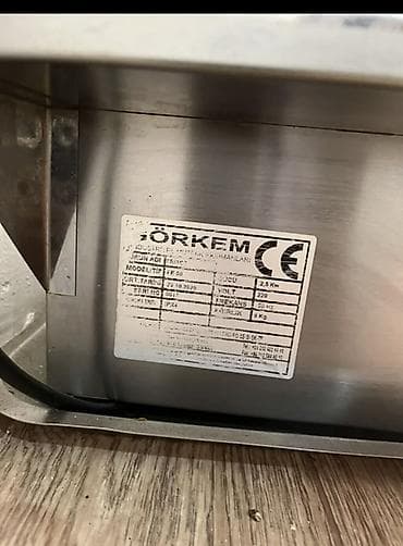 Профессиональная электрическая фритюрница GÖRKEM - Тип: настольная