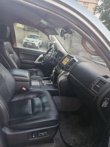 на ленд крузер: Toyota Land Cruiser: 2012 г., 4.6 л, Автомат, Бензин, Внедорожник — 8