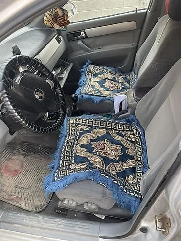 tico ош: Автомобиль – седан с механической коробкой передач. Основные — 2