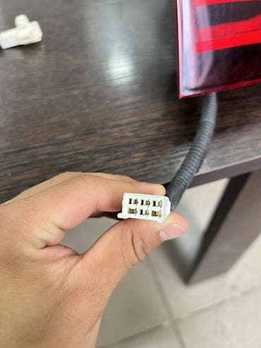 led lights: Комплект задних светодиодных фонарей для автомобиля (левый + правый — 3