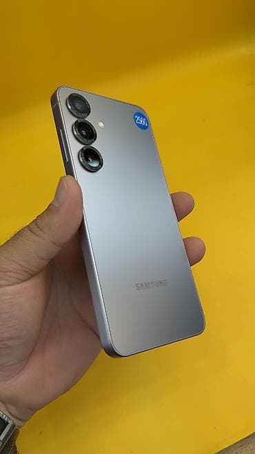 microsoft surface: Samsung Galaxy S25, Б/у, 256 ГБ, 1 SIM, eSIM — 2