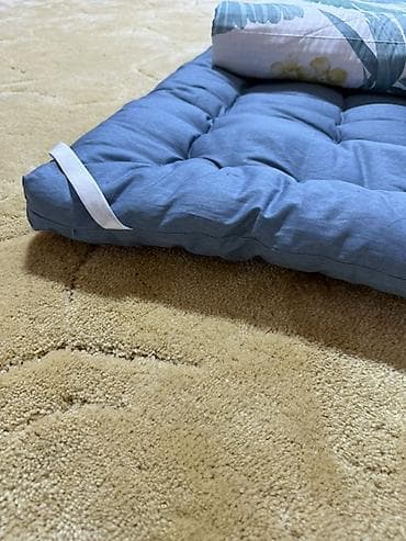 Ортопедические матрасы: Тошок жууркан коктойбуз. Напольный комплект для гостиной/спальной зоны — 4