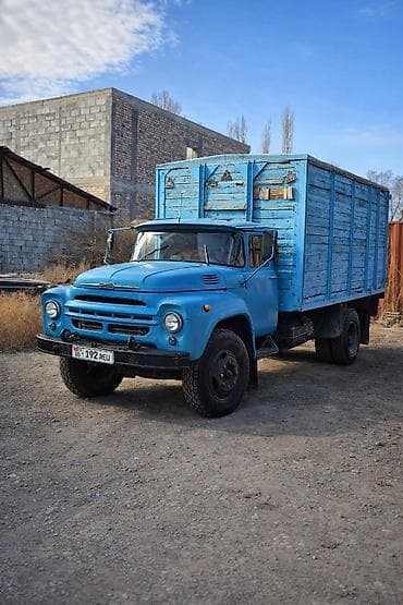 Грузовой автомобиль ЗИЛ с борт-фургоном (деревянный кузов) Описание at lalafo.kg Грузовой автомобиль ЗИЛ с борт-фургоном (деревянный кузов) Описание
