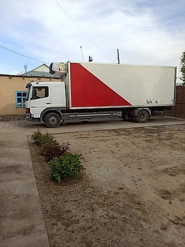 мерс 200 с: Грузовик, Mercedes-Benz, Стандарт — 3