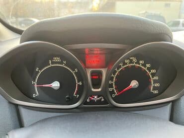 машина в рассрочку бишкек без первоначального взноса: Ford Fiesta: 2010 г., 1.6 л, Автомат, Бензиновая, Седан — 15