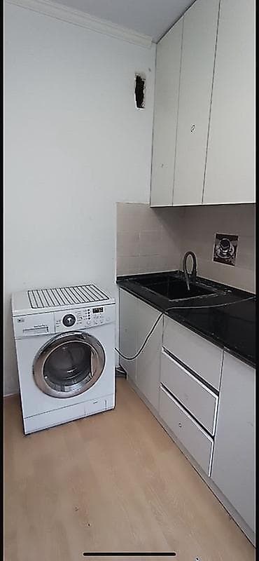 2 bedroom: 5 мкр Сдается 2х ком квартира Этаж: 3 104 серия Косметический — 2