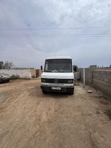 скания мега: Грузовик, Mercedes-Benz — 3