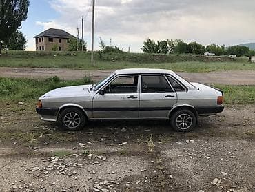 авто краска: Audi 80: 1988 г., Механика, Седан — 5