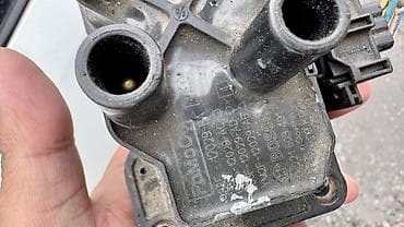 spar: Катушка зажигания Ford 2004 г., Б/у, Оригинал — 3