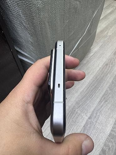 logitech mouse: Realme GT 7 Pro, Б/у, 256 ГБ, цвет - Серый, 2 SIM — 3