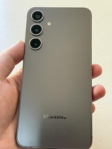 one plus 7: Samsung Galaxy S24+, Б/у, 256 ГБ, цвет - Серый, 1 SIM, 2 SIM — 1