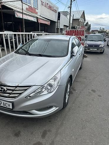 kia sit: Hyundai Sonata: 2013 г., Автомат, Газ, Седан — 2