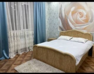 дом для встречи гостей: Доброго времени суток Каракол! 📍В городе Каракол в гостевом доме — 34