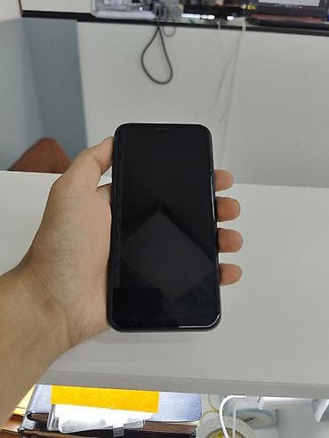 IPhone 11 Pro, Б/у, 256 ГБ, Matte Midnight Green, Защитное стекло, 100 % — 2