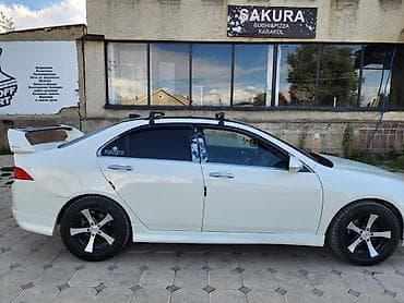 голльф 2: Honda Accord: 2004 г., 2 л, Автомат, Бензин, Седан — 6