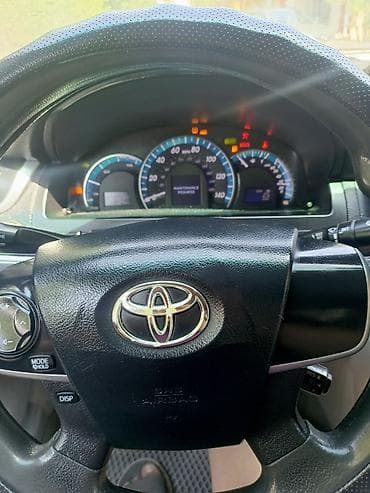 некстя 2: Toyota Camry: 2012 г., 2.5 л, Вариатор, Гибрид, Седан — 6