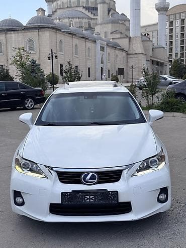 лексус гибрит: Lexus CT: 2013 г., 1.8 л, Вариатор, Гибрид, Хэтчбэк — 4