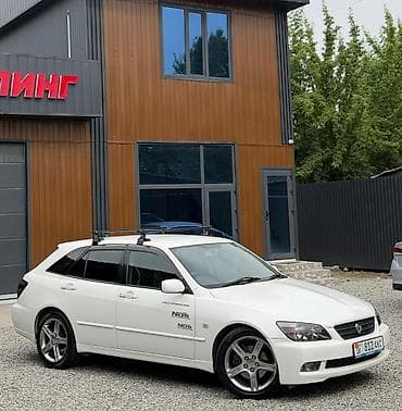 альтезу: Toyota Altezza: 2001 г., 0.2 л, Автомат, Бензин, Универсал — 5