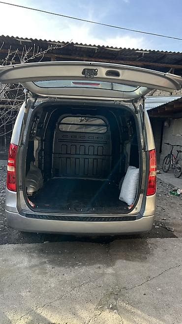 старекс грузовой: Hyundai H-1: 2019 г., 2.5 л, Автомат, Дизель, Минивэн — 6