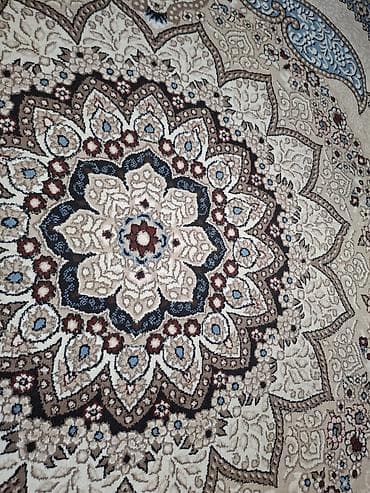 кавер бежевый: Ковер — 1