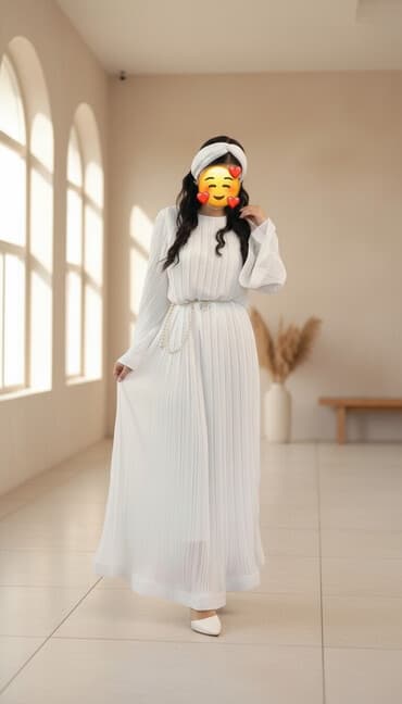 Вечернее платье, Длинная модель, С рукавами