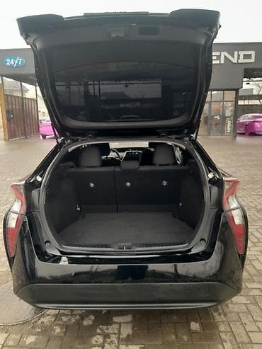 prius v: Toyota Prius: 2016 г., 1.8 л, Гибрид, Хэтчбэк — 10