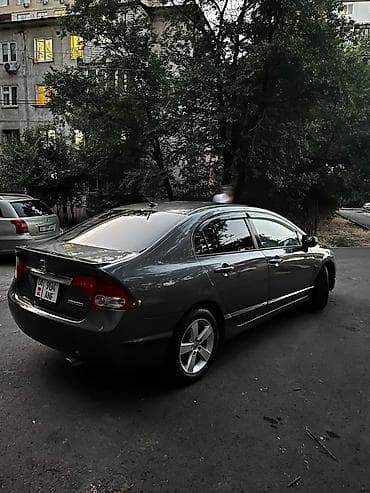 dn8 дн8: Honda Civic: 2009 г., 1.3 л, Автомат, Гибрид, Седан — 4