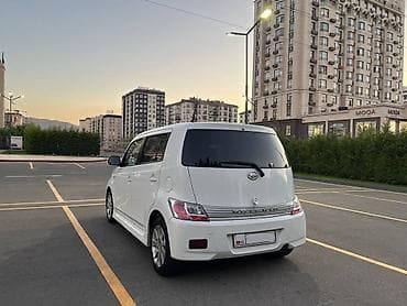 бизнес машина: Daihatsu Materia: 2008 г., 1.5 л, Ручные, Бензин, Минивэн — 5