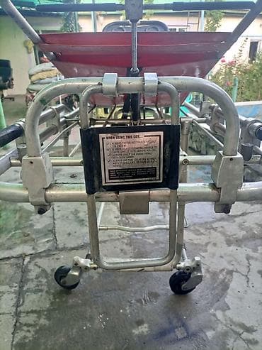 костюм для фитнеса: Продаю. немецкую. кровать. каталку. метал аллюминий. состояние — 8