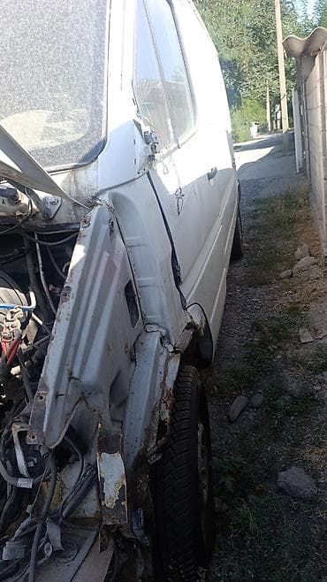 mazda 321: Продаётся фургон Mercedes-Benz Sprinter (длинная база — 9
