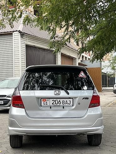 Транспорт: Honda Fit: 2003 г., 1.3 л, Автомат, Бензин, Хэтчбэк — 6