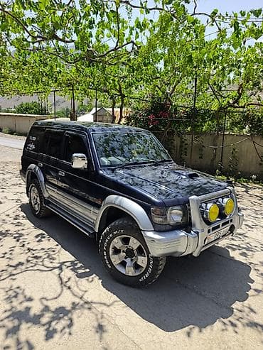 Унаа сатуу: Mitsubishi Pajero: 1996 г., 2.5 л, Автомат, Дизель, Жол тандабас — 2