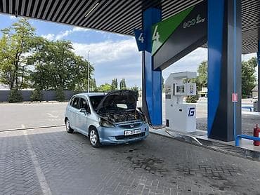 рейлинги харриер: Honda Fit: 2002 г., 1.5 л, Вариатор, Газ, Хэтчбэк — 3