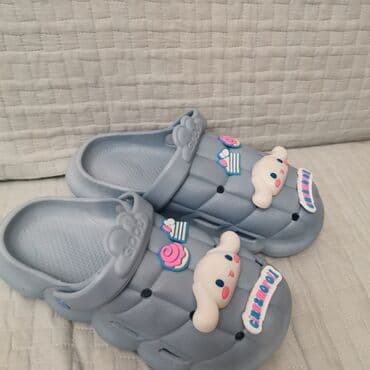 новая детская обувь: Акция!!! Продаю новые стильные детские сланцы. Размер 31 и 33 — 6