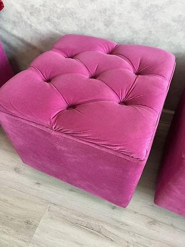 Офис эмереги: Пуфик-овалик/табурет мягкий, квадратной формы. - Материал обивки — 1