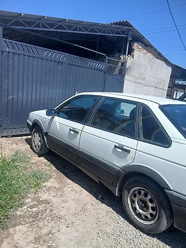 сиденье ауди 100 с4: Volkswagen Passat: 1989 г., 1.8 л, Механика, Бензин, Седан — 3