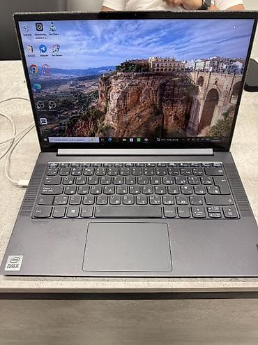 Ноутбук Lenovo (серия IdeaPad/ Yoga с тканевой крышкой)
