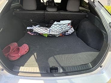 тайота хонда: Toyota Prius: 2020 г., 1.8 л, Вариатор, Гибрид, Хэтчбэк — 8