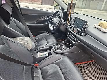Унаа сатуу: Hyundai i30: 2017 г., 1.4 л, Автомат, Бензин, Хетчбек — 8
