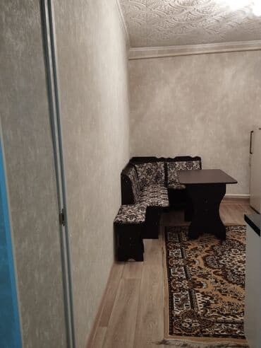 дома на продажу бишкек: 80 м², 3 бөлмө, Брондолгон эшиктер, Евроремонт, Унаа токтотуучу жай — 3