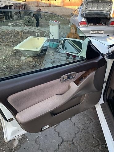 авто с японии: Nissan Laurel: 2002 г., 2 л, Автомат — 8