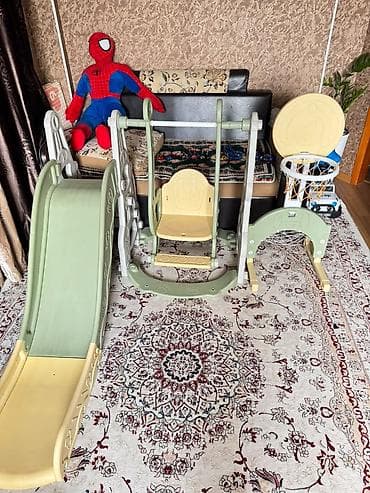 Игровые комплексы: Детская горка Для дома, Пластик, Б/у — 6