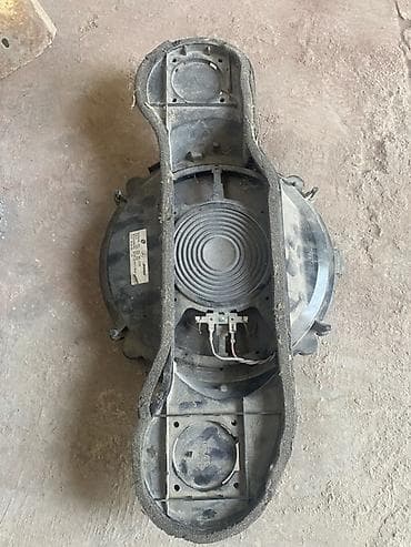 Сабвуфер Bose для Mercedes-Benz W220 (S-класс), штатный Описание: -