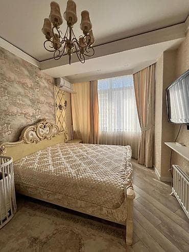 продаю квартиру 4 микрорайон: 4 комнаты, 118 м², Элитка, 3 этаж, Дизайнерский ремонт — 9
