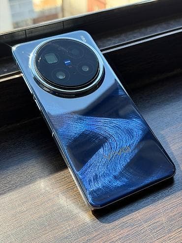 10 iphone: Vivo X200 Pro, Б/у, 256 ГБ, цвет - Синий — 1