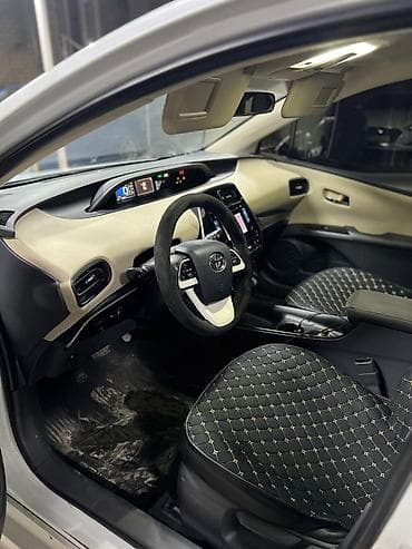 bbs 4 100: Toyota Prius: 2017 г., 1.8 л, Робот, Гибрид, Хэтчбэк — 7