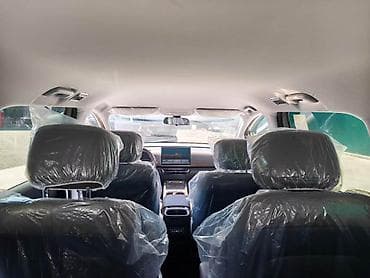 spark 2012: Wuling Startlight 730 PHEV— семейный 7‑местный минивэн с современным — 5