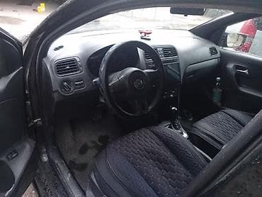 bwb e34: Volkswagen ID. Polo: 2012 г., 1.6 л, Автомат, Бензин, Седан — 2
