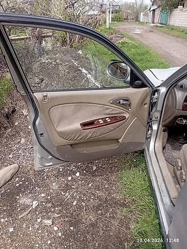 решетки на радиатор: Daewoo Nubira: 2000 г., Ручные, Седан — 5